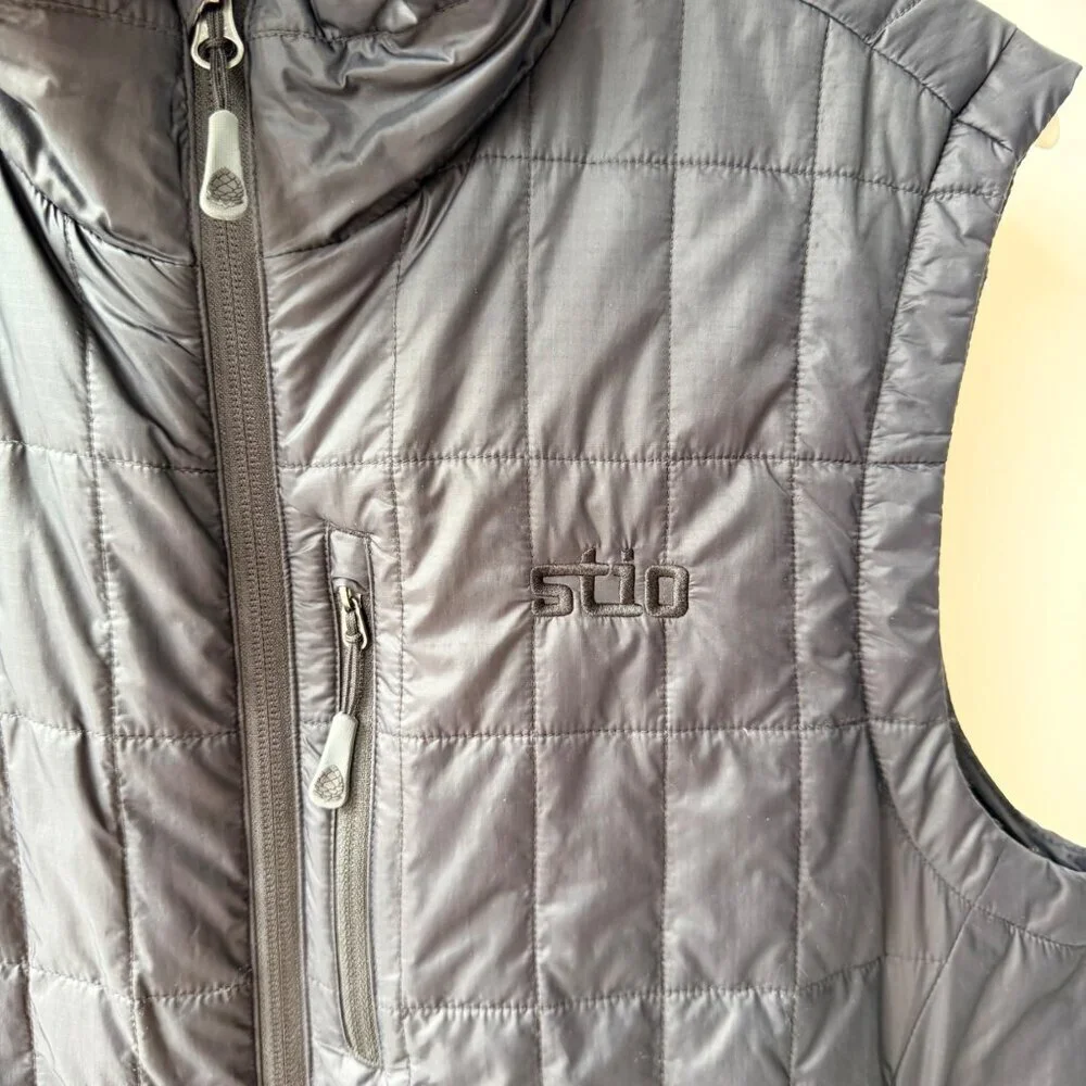 Stio Azura Insulated Vest Men’s Black Lightweight Quilted Full Zip , Size M C37
